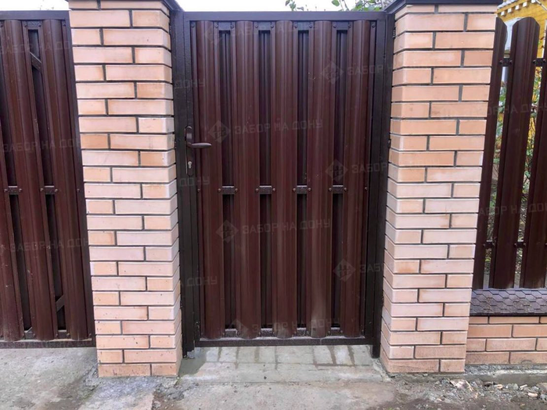 Калитка из евроштакетника  в Хадыженске